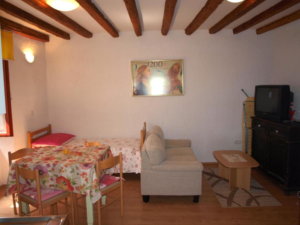 רוביני Apartment 52 מראה חיצוני תמונה